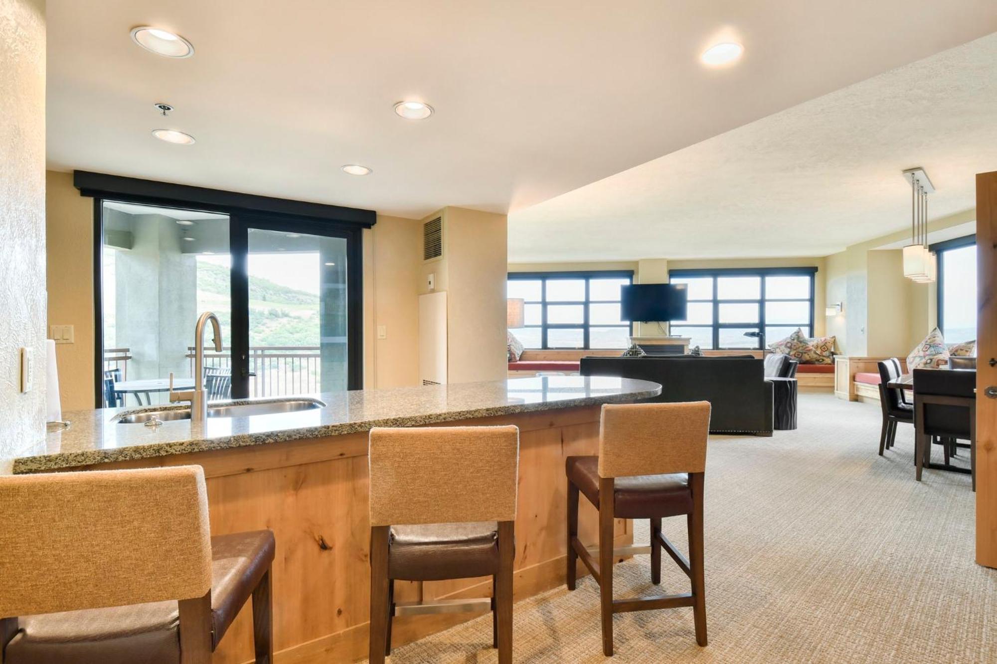 Grand Summit Lodge By Park City - Canyons Village Экстерьер фото