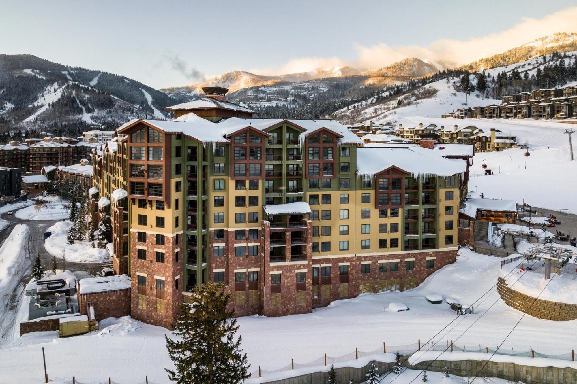 Grand Summit Lodge By Park City - Canyons Village Экстерьер фото